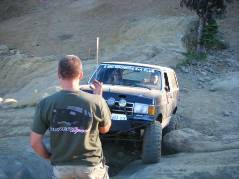 2005 Jeep Wrangler - Mike coming up v-notch with greg spotting