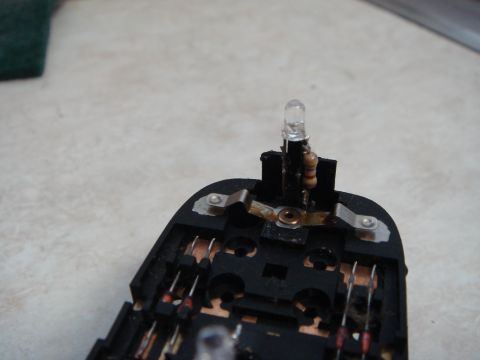 1998 Volvo V70 - Here's how to do the door lock switches. Positive on the left, negative on the right.