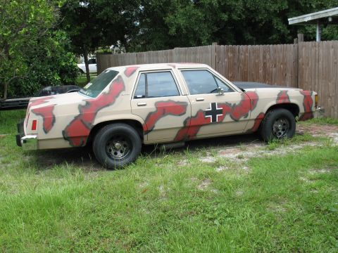 1985 Ford LTD Crown Victoria photo