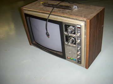 1995 Ford Bronco - Classic Sony Color TV Price: Make an offer