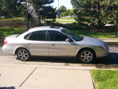 1998 Ford Taurus - Dant98's Bull