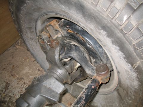 1993 Ford Bronco - Brand new ball joints, Chevy steering, ect