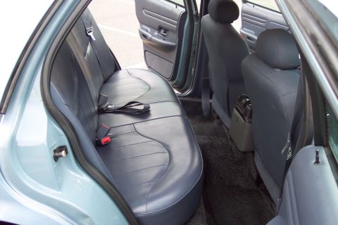 2001 Ford Crown Victoria