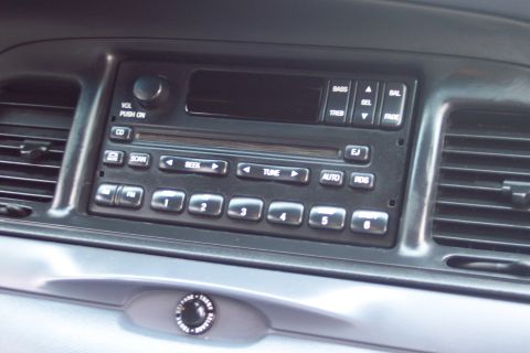 2001 Ford Crown Victoria