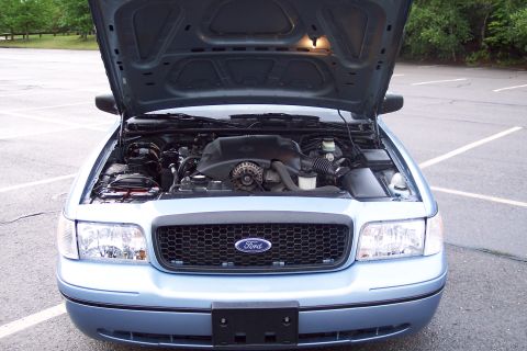 2001 Ford Crown Victoria
