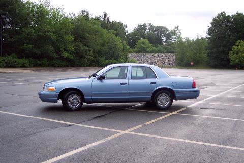 2001 Ford Crown Victoria