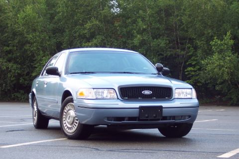 2001 Ford Crown Victoria