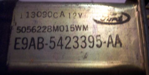 1991 Ford LTD Crown Victoria - Parts # on motor (front pass side)