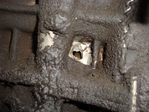 1994 Ford Probe - the hole in the side of the crankcase. no wonder it wouldn't run...