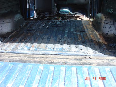 1989 Ford Bronco - I applied the stripper to the back half of the truck. The bed will probably have to be redone once it cools off again. It appears the heat…