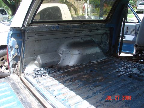 1989 Ford Bronco - The results of the stripper and a little of scrapping. I will hit it with a wire wheel just to clean up everything. My Scrapper can't hit a…