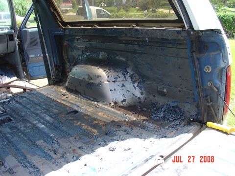 1989 Ford Bronco - The rear passenger side was done after the rear driver side and it appears it was starting to get a little to hot outside so it slowed the…