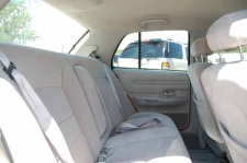 1998 Ford Crown Victoria photo