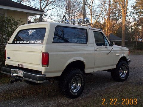 1990 Ford Bronco photo