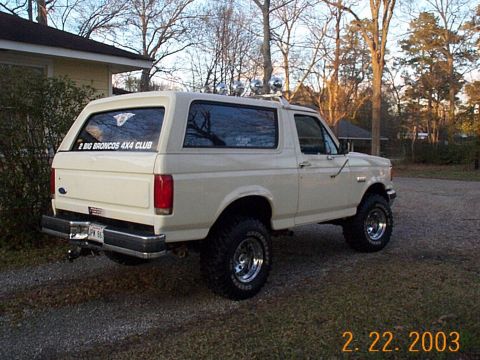 1990 Ford Bronco photo