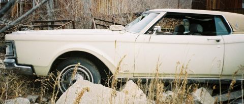 1969 Lincoln III - exterior door & fender excellent condition. Same with hubcap. Back hup inside front seat.