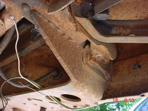 1989 Ford Bronco - another view of d-side bumper