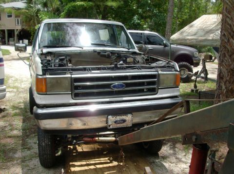 1989 Ford Bronco - hood is off