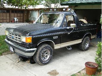 1987 Ford Bronco photo
