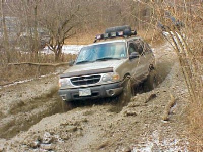 1999 Ford Explorer photo