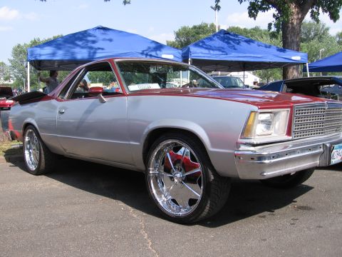 1990 Ford Mustang photo