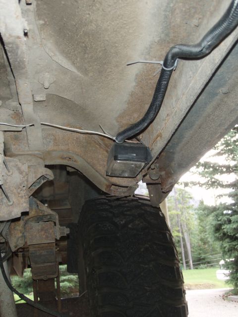 1992 Ford Bronco - finnished mounting the driver side lights.