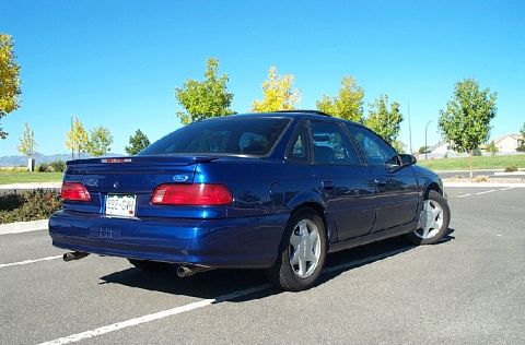 1995 Ford Taurus photo