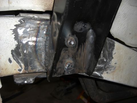 1987 Suzuki Samurai - Weld ford shock mount to the frame
