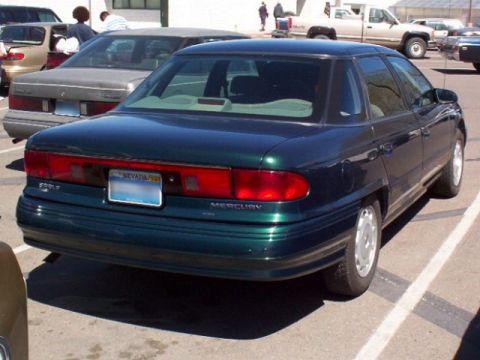1995 Mercury Sable - Rear-angle picture taken at school.