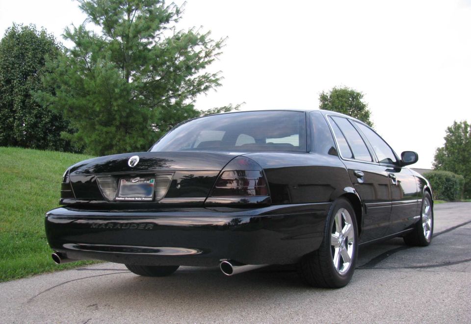 Black 2003 Mercury Marauder rear passenger side view