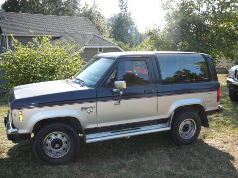 1986 Ford Bronco II - This thing cleaned up awesome