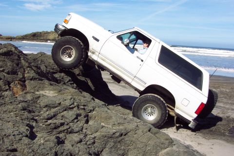 1996 Ford Bronco - Posing on the Rocks (5/17/2008)