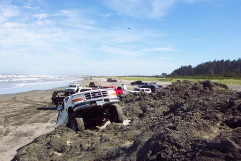 1996 Ford Bronco - Posing on the Rocks (5/17/2008)