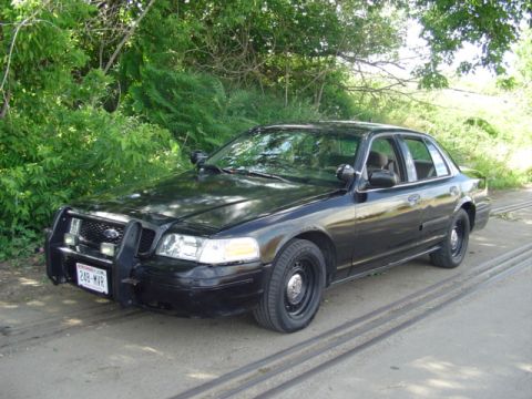 2000 Ford Crown Victoria