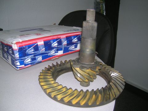 1985 Ford Bronco - 4.56 gears for 14 blt