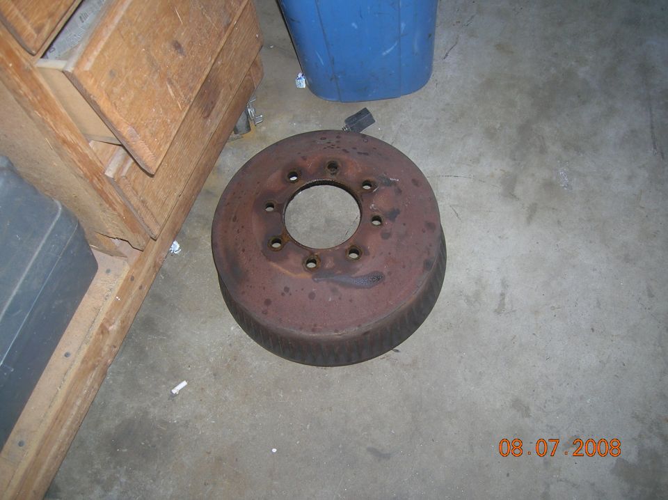 14 bolt drum...this thing weighs a ton.