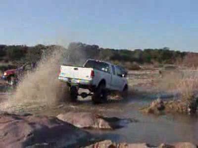 2001 Ford Sport Trac - Mud stuck in the sand and water. Converted to Windows Media File.
