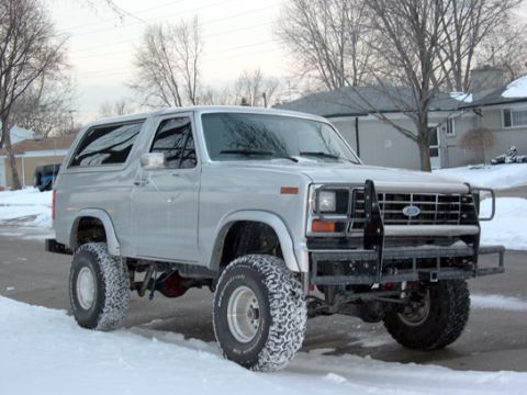 1985 Ford Bronco photo