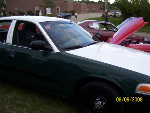 2008 Ford Crown Victoria photo
