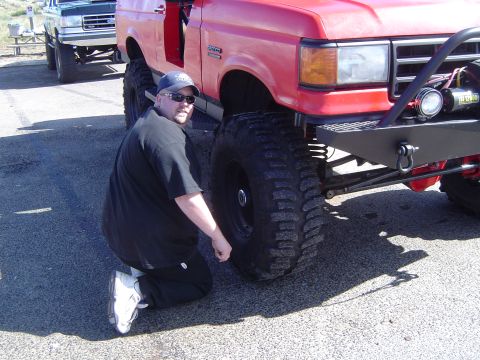 1989 Ford Bronco - John airing down