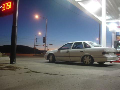 1990 Ford Taurus