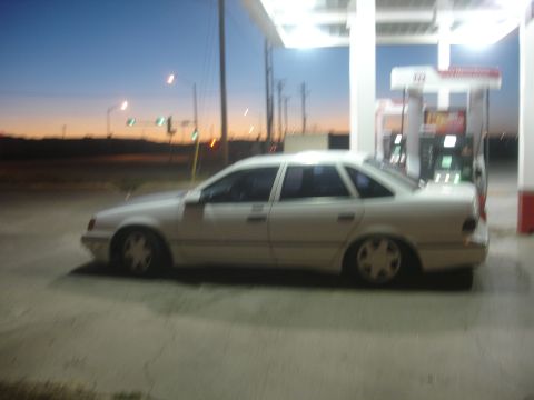 1990 Ford Taurus