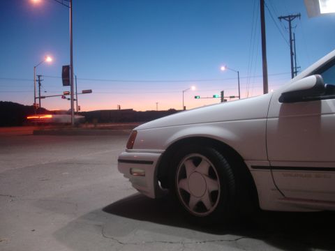 1990 Ford Taurus