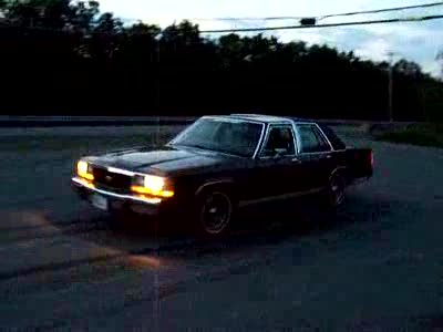 1990 Ford LTD Crown Victoria - Scottmang tearing it up...