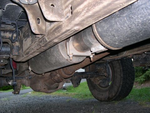 2002 Ford Excursion - Twin Magnaflow mufflers