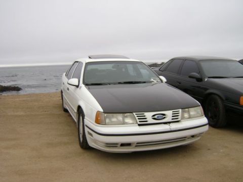 1991 Ford Taurus