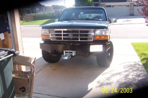 1996 Ford Bronco - new bumper