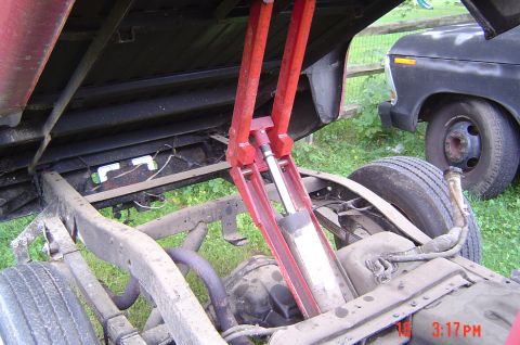 1985 Dodge 3500 photo