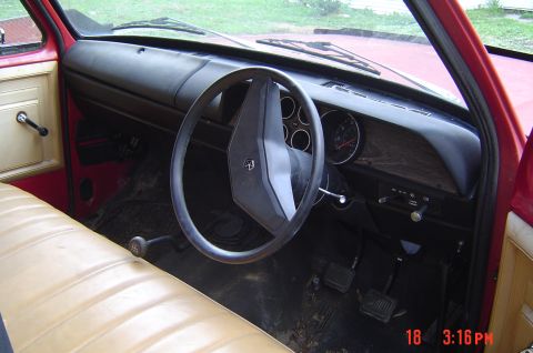 1985 Dodge 3500 photo