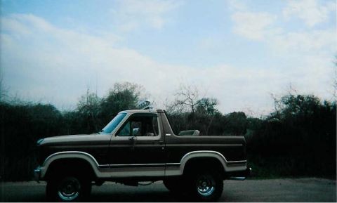 1982 Ford Bronco - topless